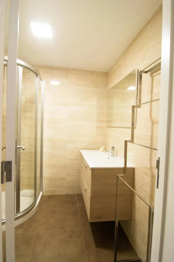 Bright Light Apartment Funchal