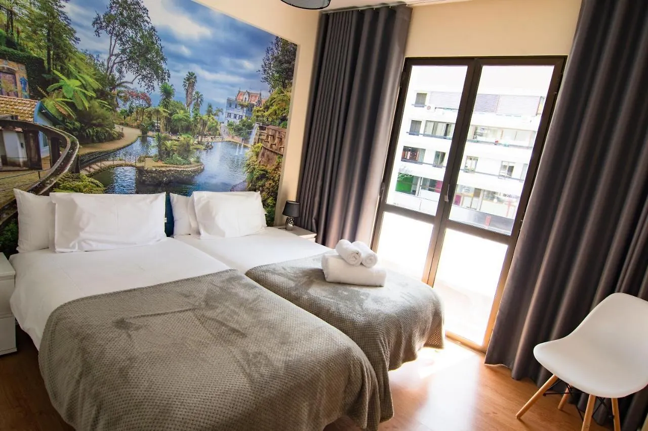 Bright Light Apartment Funchal  Funchal (Madeira)